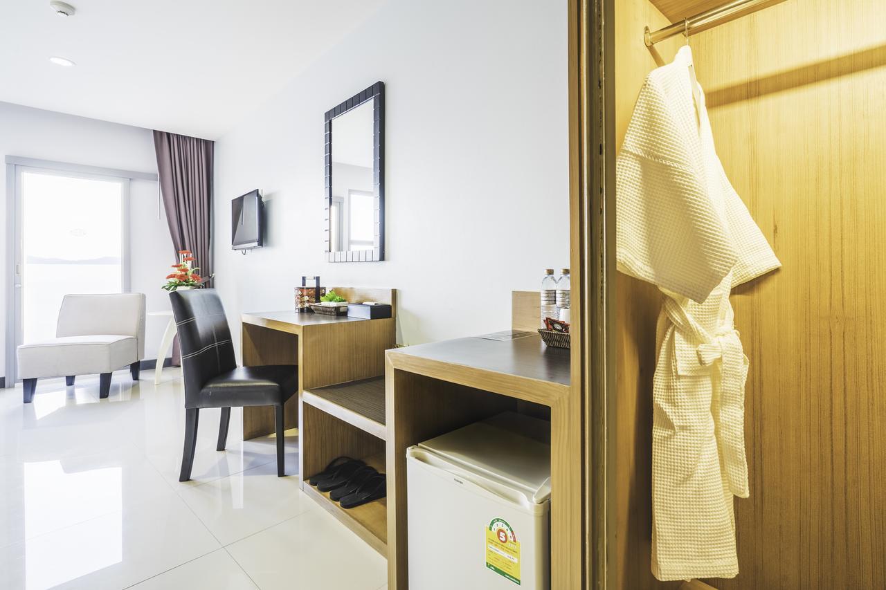 Vapa Hotel - Sha Extra Plus Phuket Exterior photo